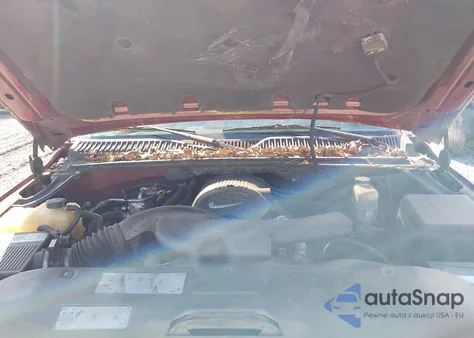 2002 Chevrolet Suburban 1500 Ls from USA, damaged, VIN 1GNEC16Z22J144081